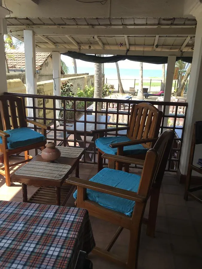Dephani Beach Hotel Negombo